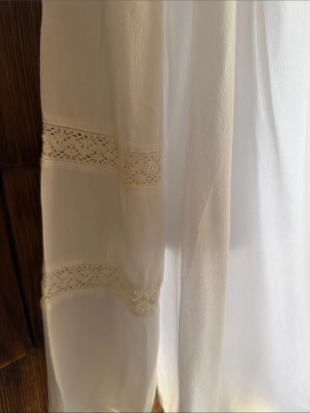 Knox Rose Cream Ivory Crepe Flowy Button-Front Boho Blouse with Lace Trim